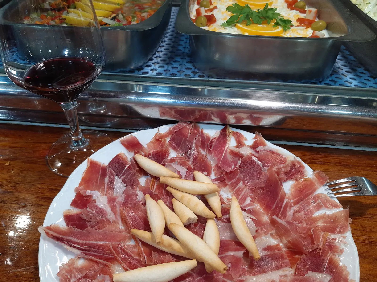 Tapas med jamón ibérico i Madrid